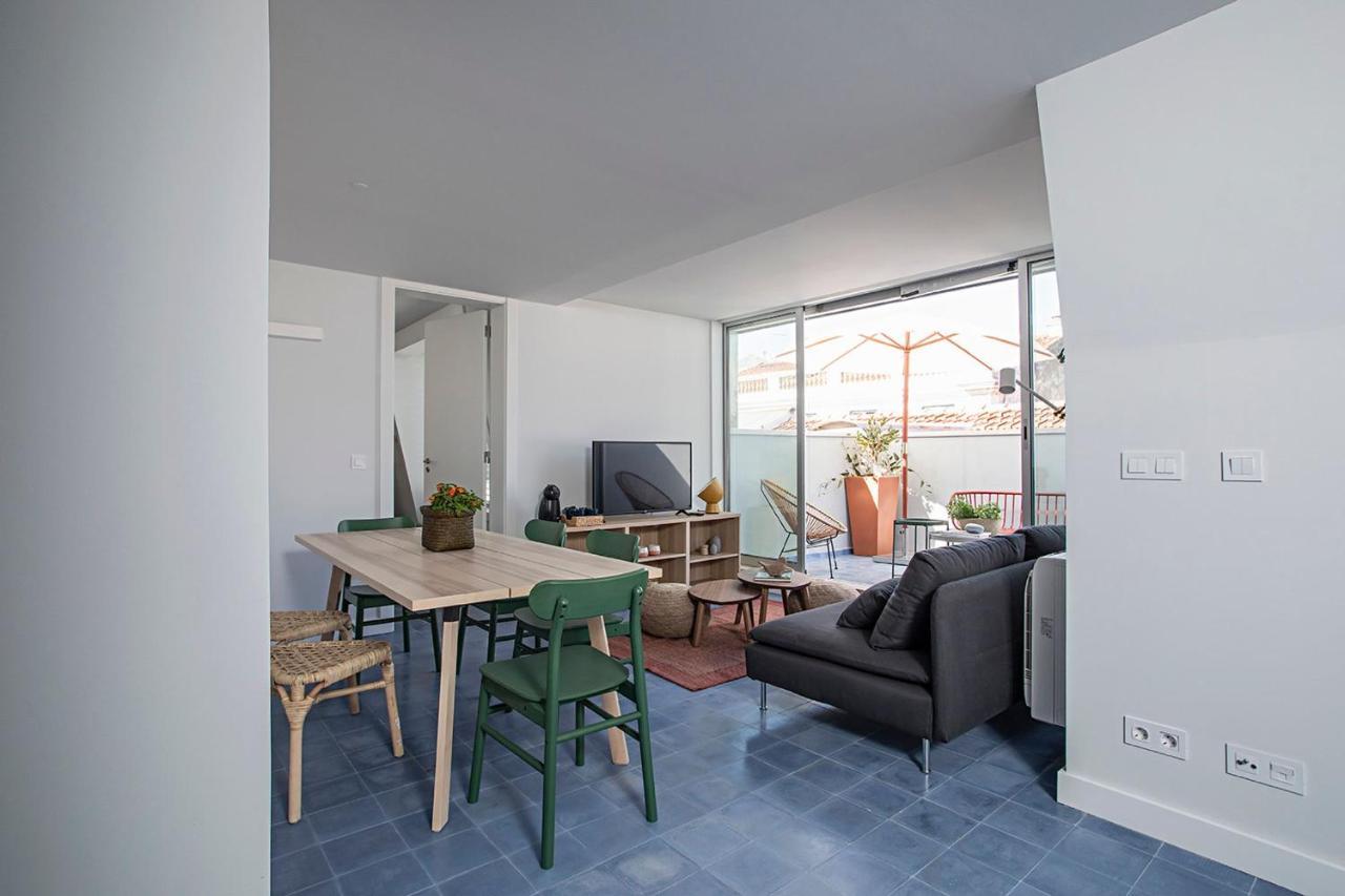 Piso Azul Premium Apartments In Bairro Alto By Lovelystay リスボン エクステリア 写真